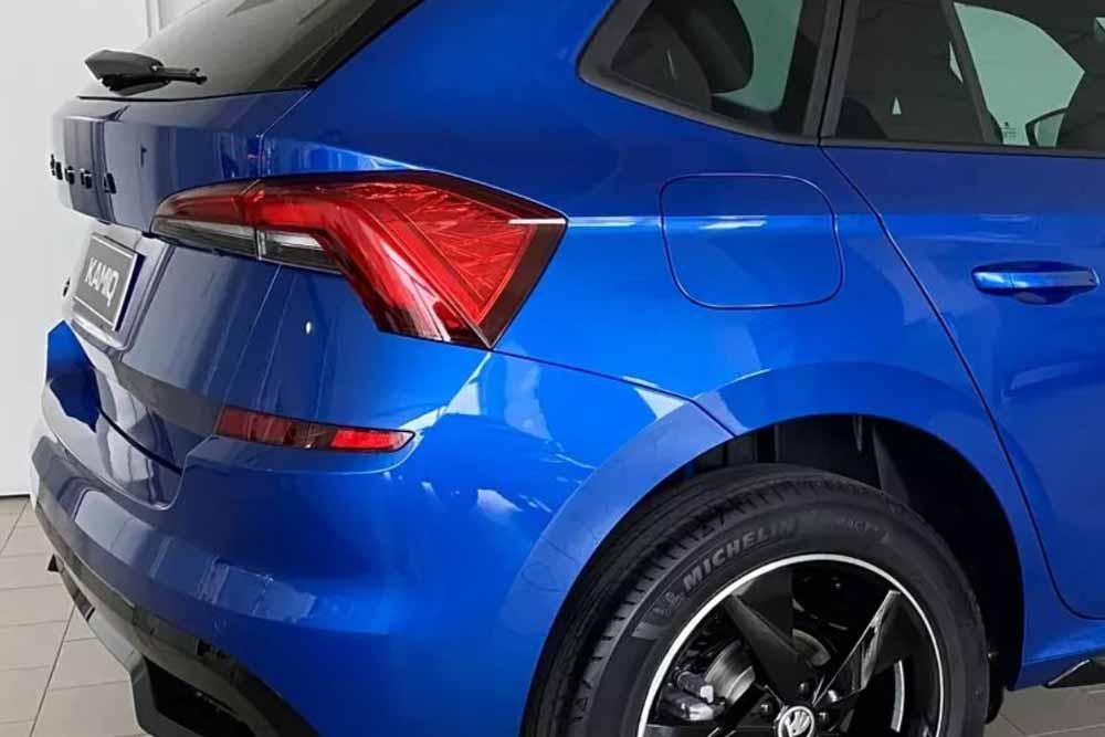 Scrolling panels image